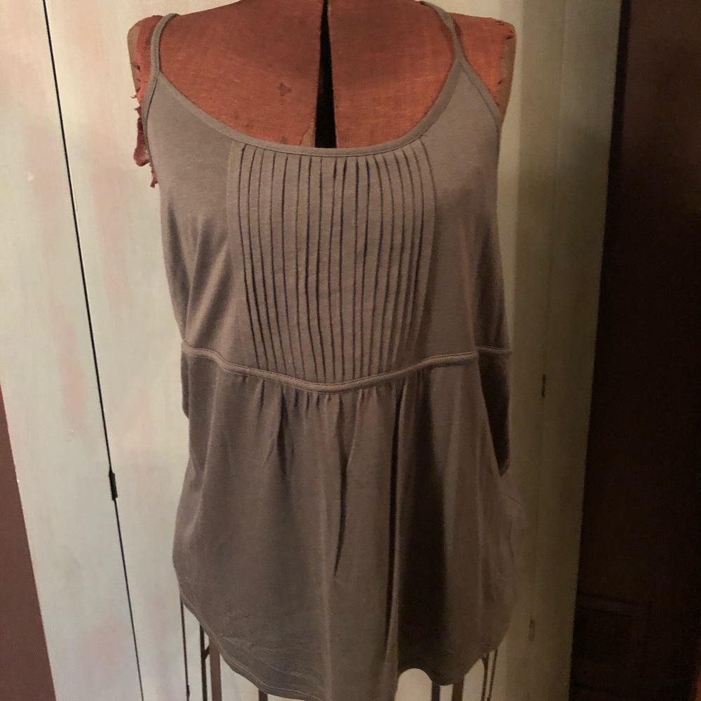Green tank top